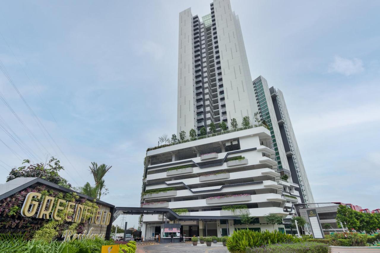 Greenfield Residence Bandar Sunway By Airhost Petaling Jaya Exterior photo